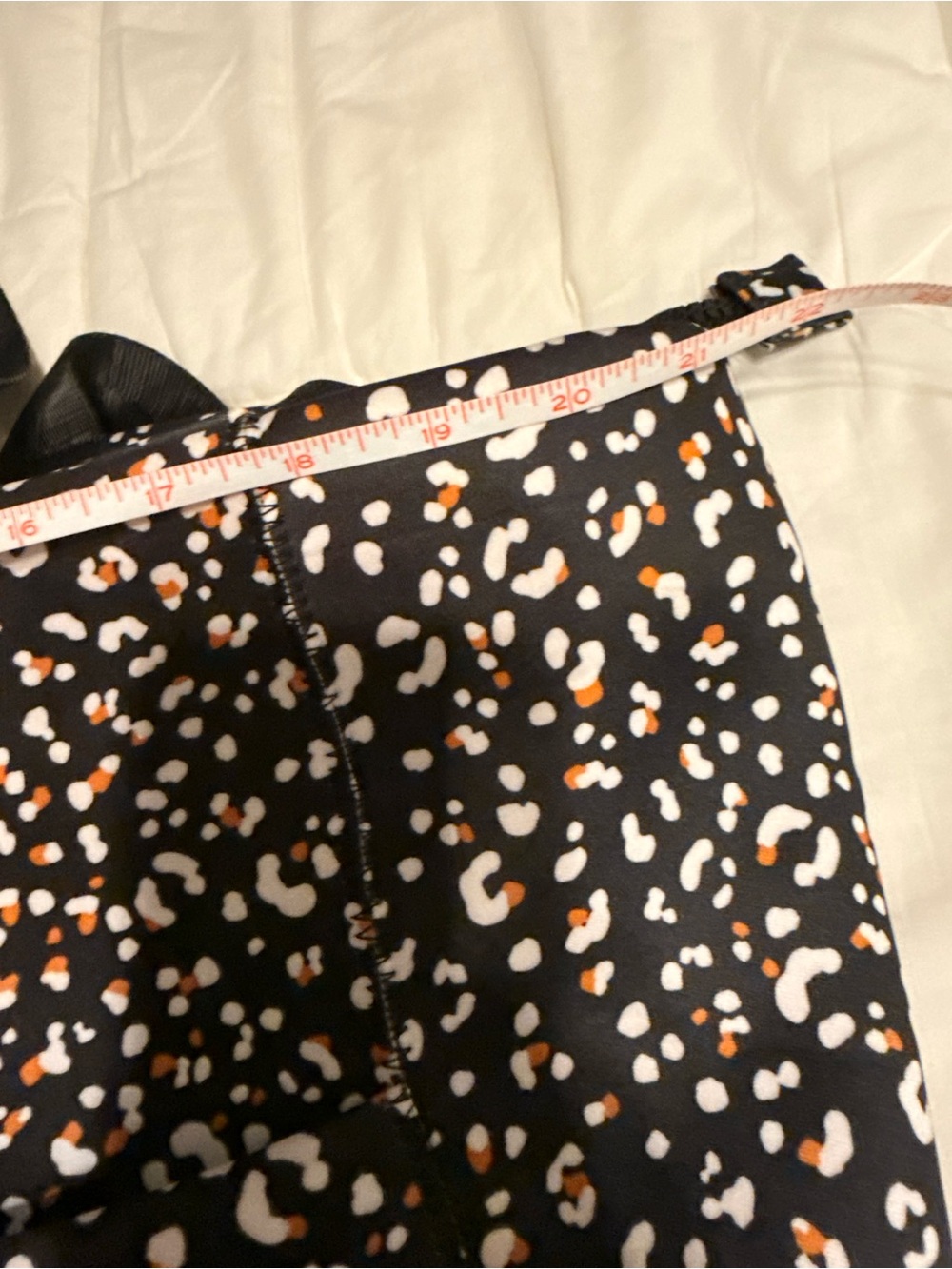 Black Leopard-Print Tote Bag - Picture 6 of 8